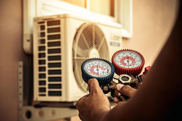 Professional Ac Installation technician working in Montrose, VA